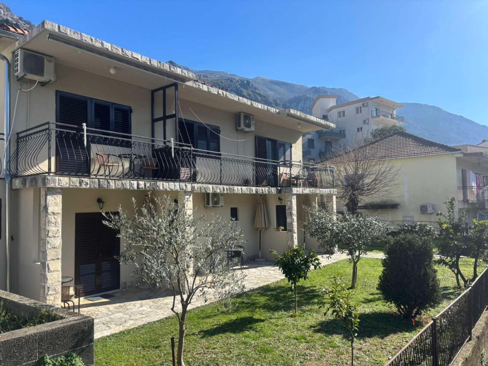 Apartments Samardzic Котор Экстерьер фото